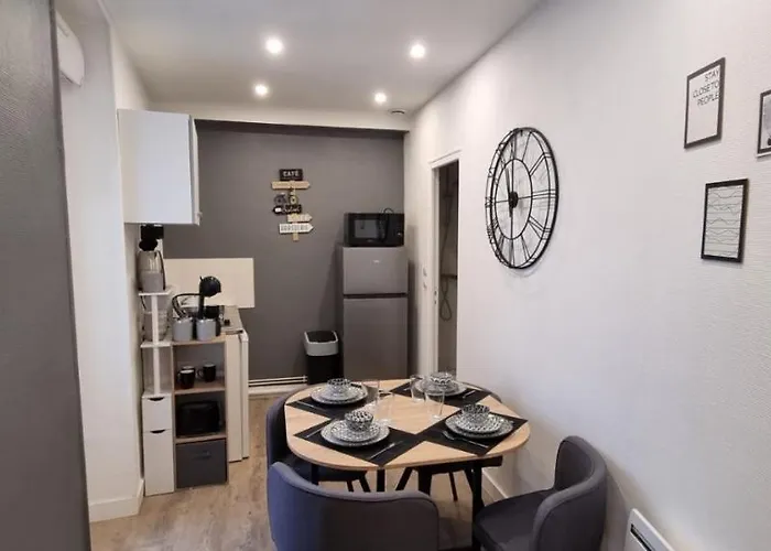 L'appart K-torze- Rare ! 14 Couchages En Centre Du Mans *